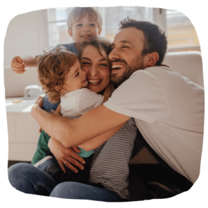 Békés család a parentifikált szülői minta után